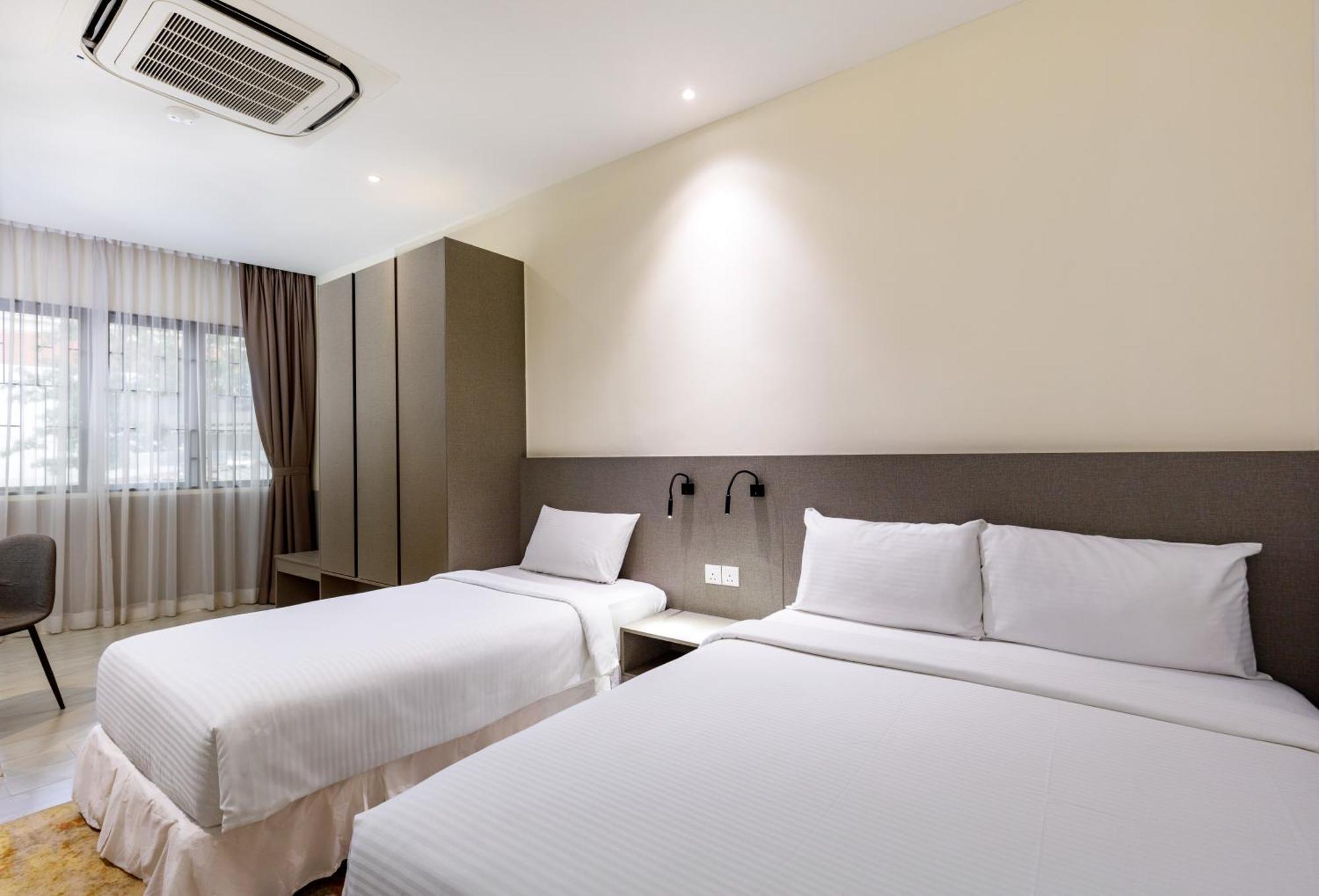 Hutton Central Hotel Managed By The Ascott Limited Джорджтаун Экстерьер фото