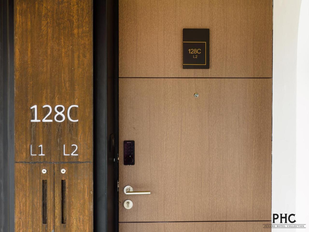 Hutton Central Hotel Managed By The Ascott Limited Джорджтаун Экстерьер фото