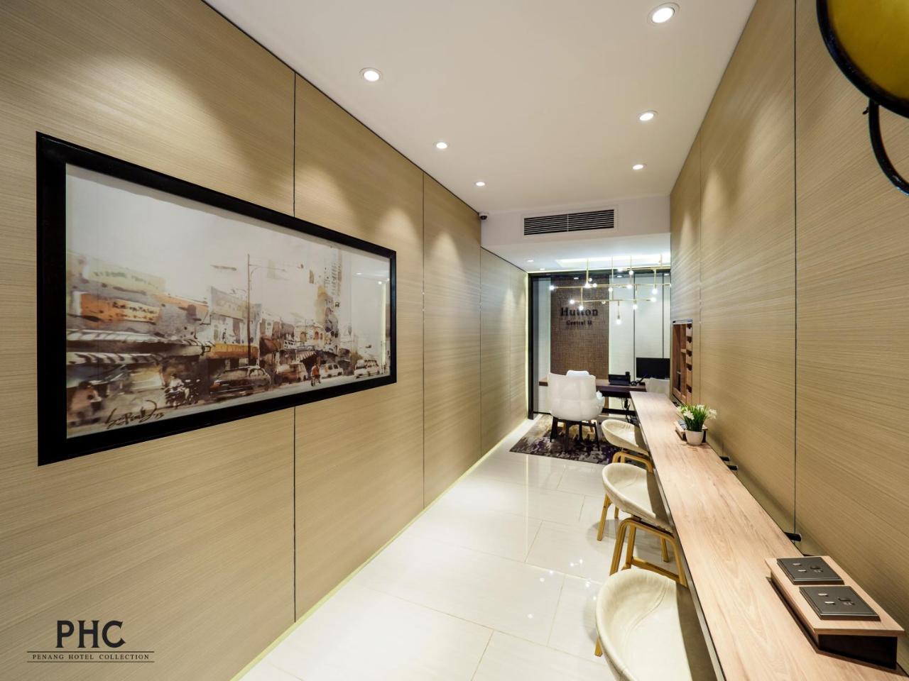 Hutton Central Hotel Managed By The Ascott Limited Джорджтаун Экстерьер фото